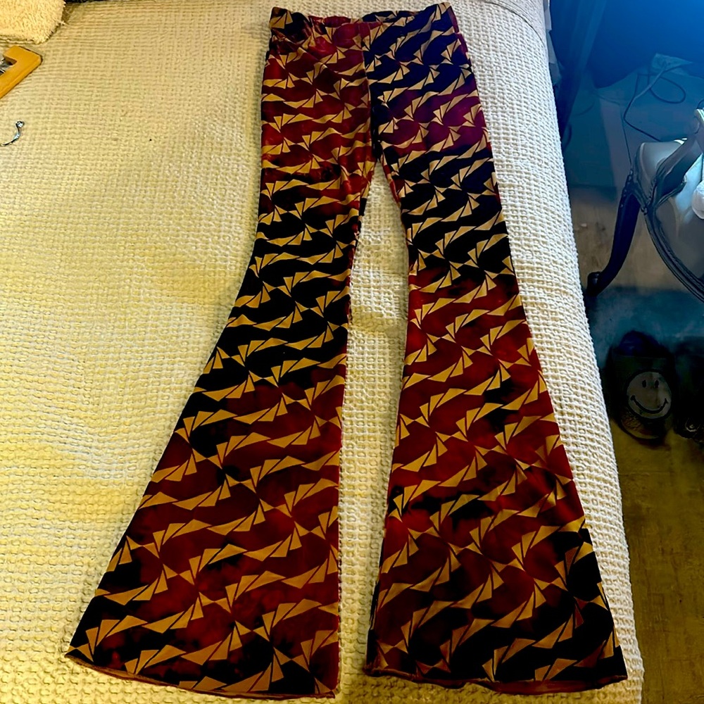 KD Los Angeles funky hard to find bell bottom